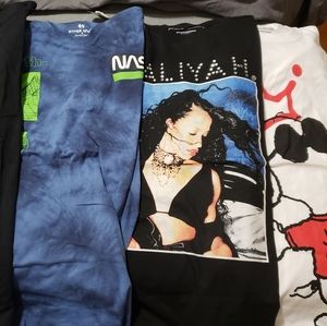 *SOLD* Men Shirts bundle